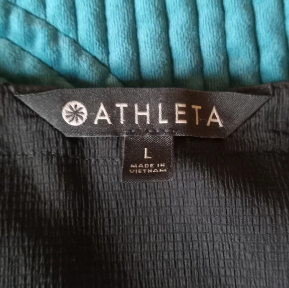 Athleta Avenue lightweight full-zip jacket with Cinch Waste - Picture 2 of 8